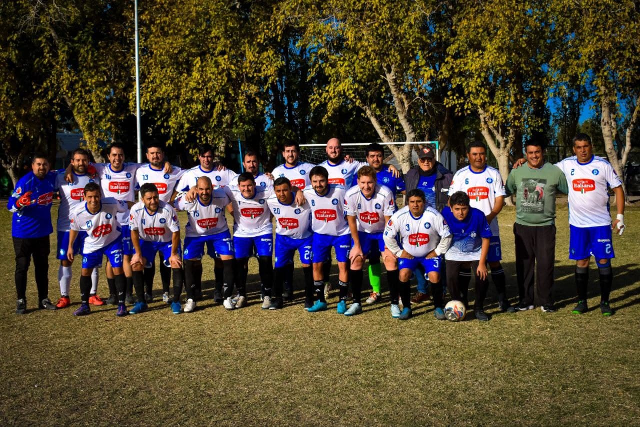 Victoria 4-1 contra Profesionales FC