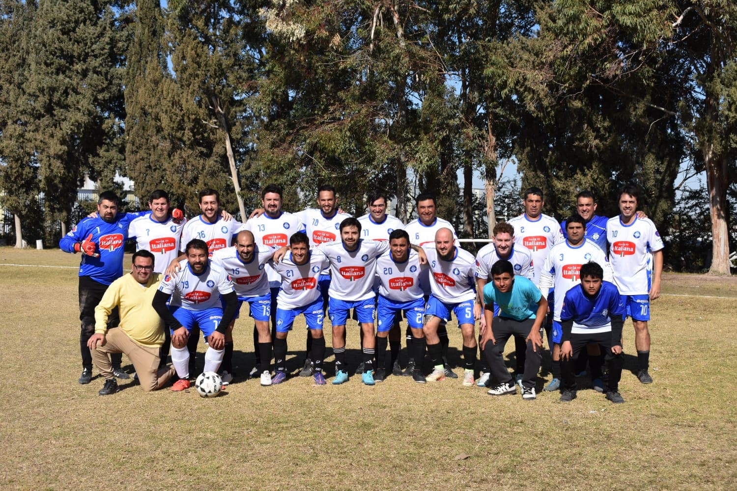 ¡Paliza, fiesta y goleada! La Ley F.C 4-0 Vikingos fc